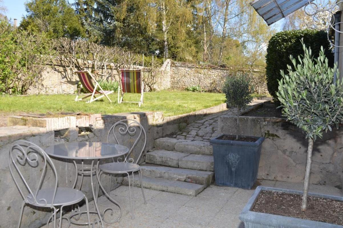 Le Magnolia Bed & Breakfast La Croix-en-Touraine Exterior photo